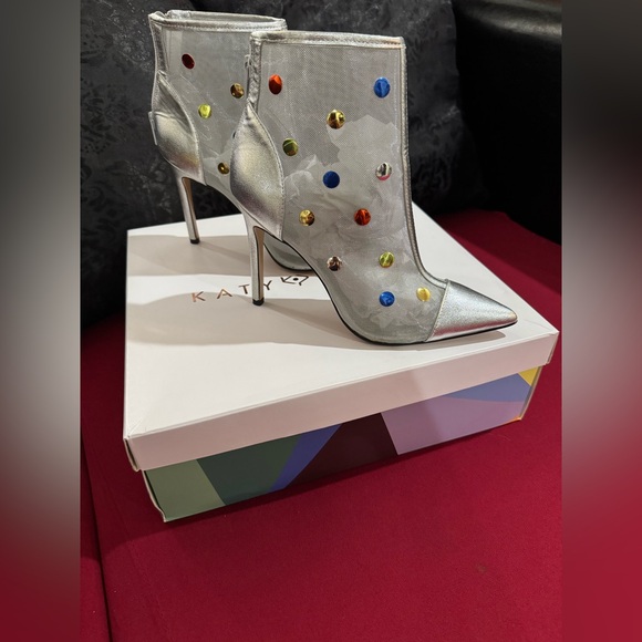 Katy Perry Collections Silver Mesh Heels with Colorful Dots RARE pair - Picture 2 of 8
